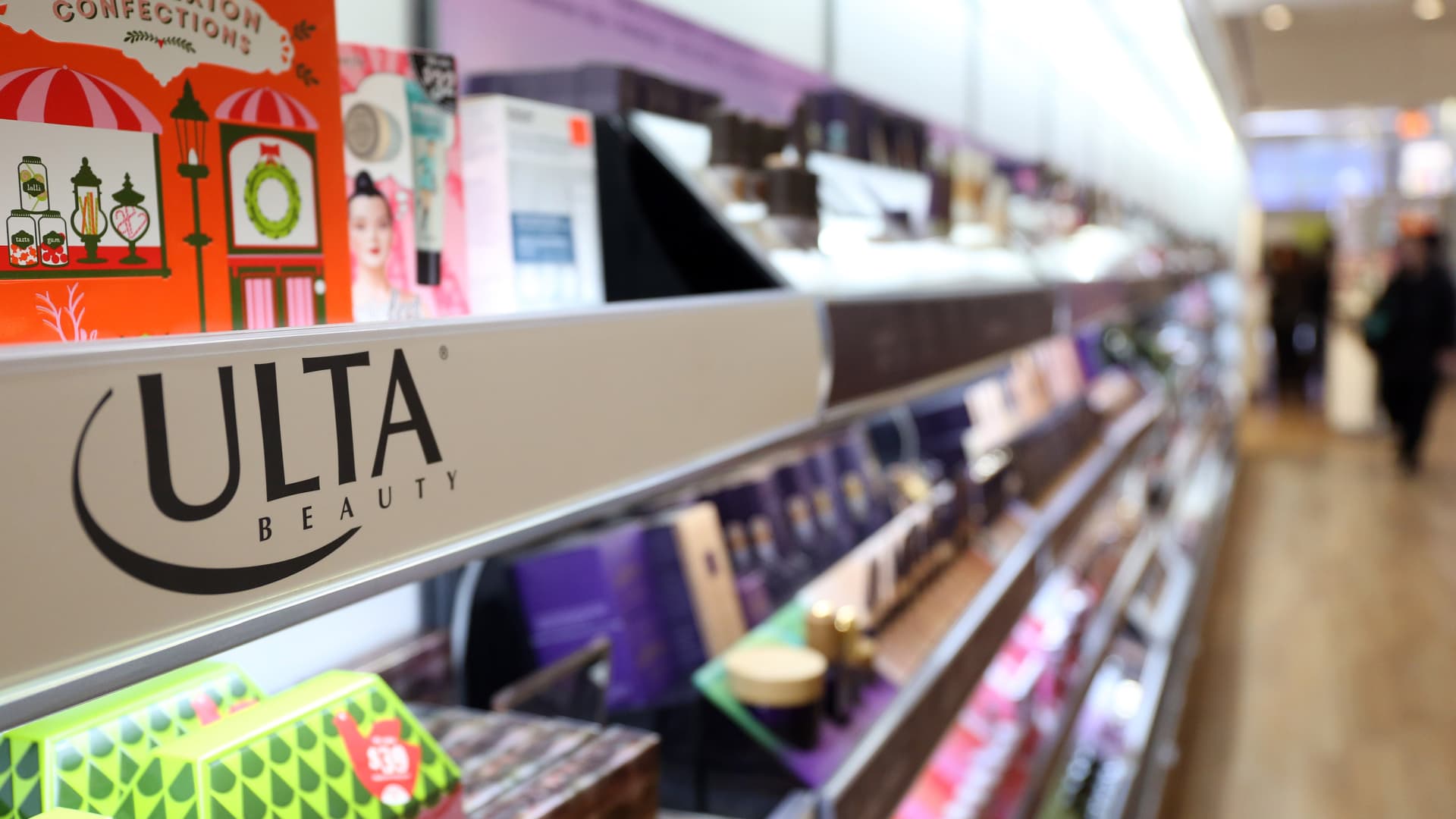 Shares earning the most important moves midday: Ulta Attractiveness, Netflix, American Convey, Ibotta and a lot more