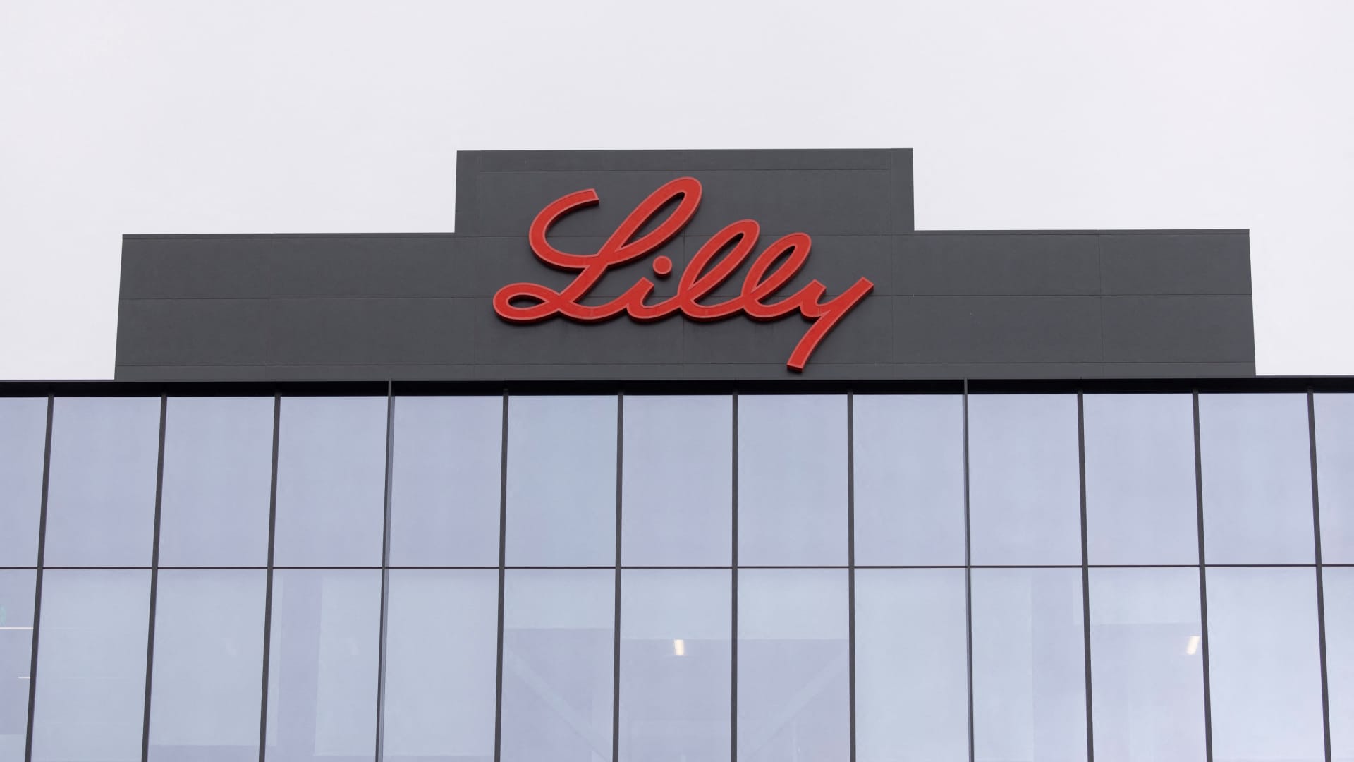 Here’s what’s driving Friday’s moves in Apple, Coterra and Eli Lilly