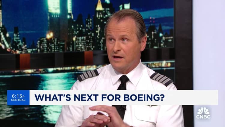 Watch CNBC's full interview with Citi's Jason Gursky and American Airlines' Capt. Dennis Tajer