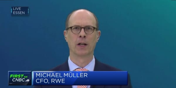 Less demand driven by warmer winters, RWE CFO says