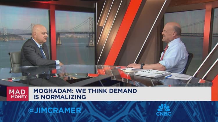 Prologis CEO Hamid Moghadam goes one-on-one with Jim Cramer