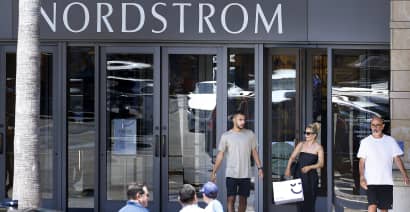 Nordstrom shares jump 9% on report retailer is trying to go private