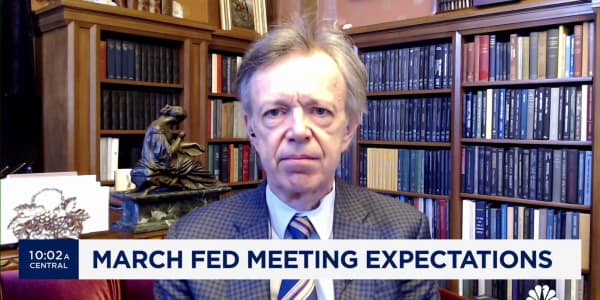 Former Fed economist on the election's impact on rate cuts