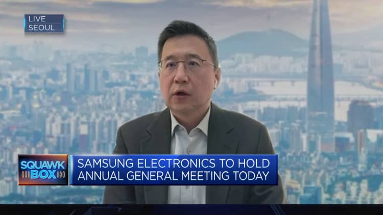 Analyst discusses what might be catalysts for Samsung's stock in 2024