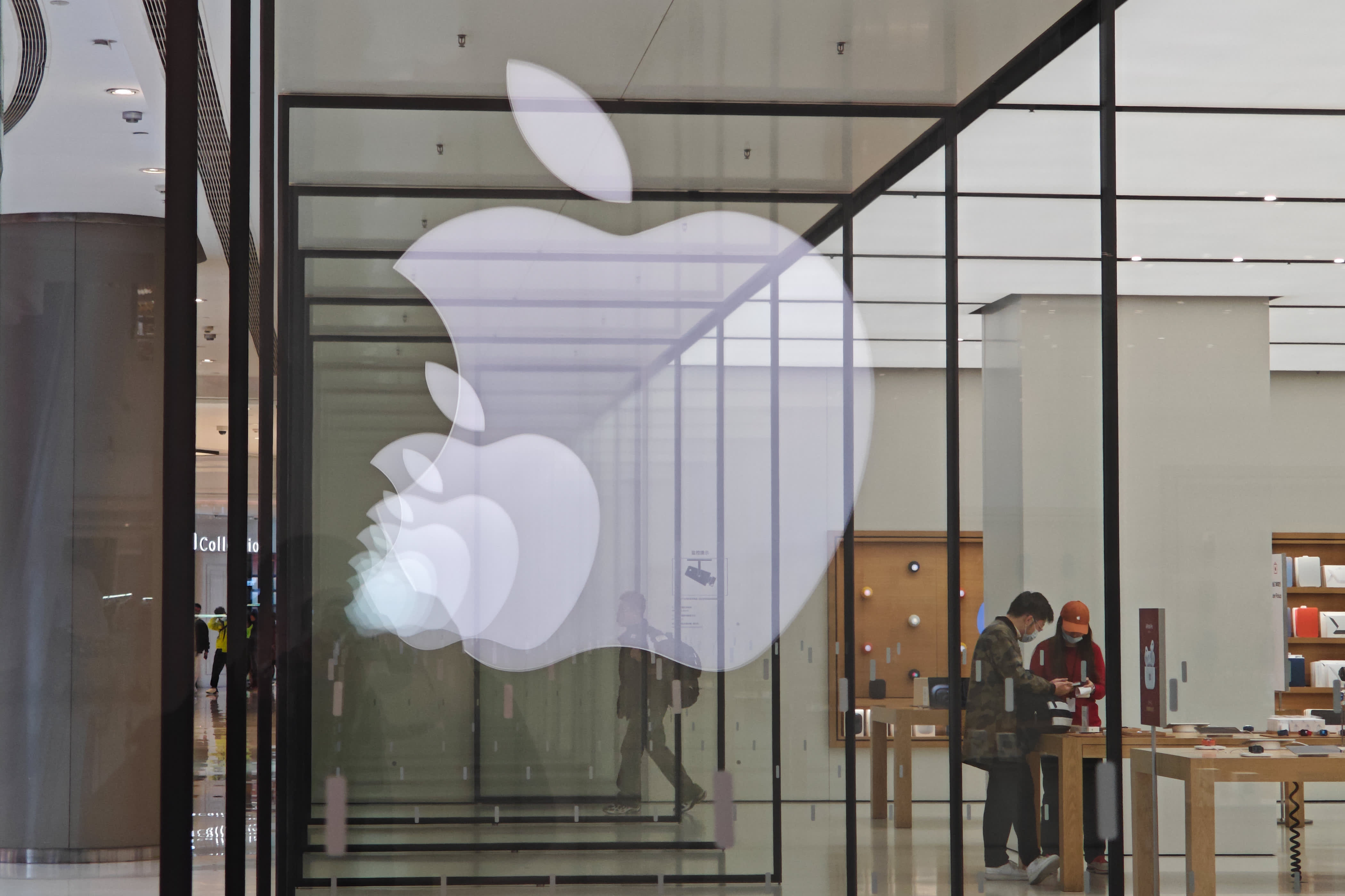 Apple’ın veri merkezlerinde yapay zeka yazılımını çalıştırmak için çip geliştirdiği bildiriliyor