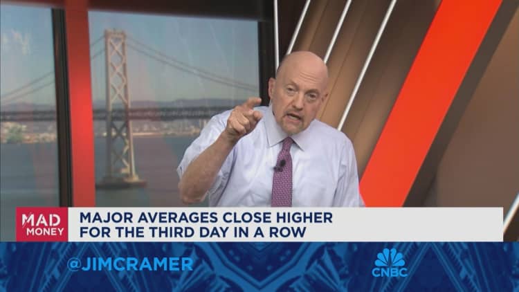 Investing during a Fed tightening cycle is like playing an arcade claw machine, says Jim Cramer