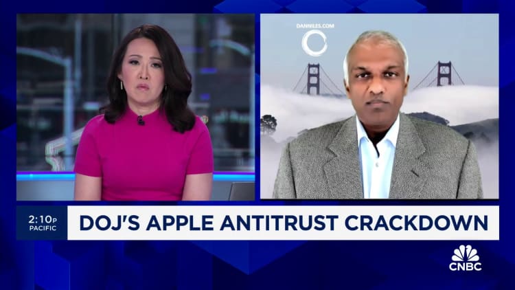 The Justice Department's Apple lawsuit is no reason to sell, says Dan Niles of the Satori Fund