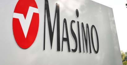 Masimo activist agrees to end proxy fight if company expands board, adds both nominees