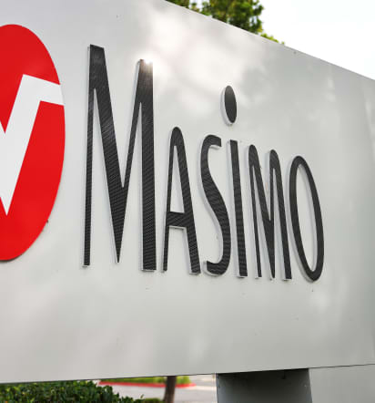 Masimo activist agrees to end proxy fight if company expands board, adds both nominees