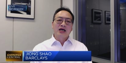 Barclays analyst explains why he sees limited upside for Meituan