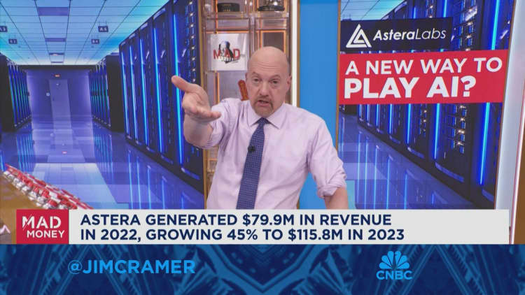 Jim Cramer reacts to Astera Lab share surging 70% on first day of trading