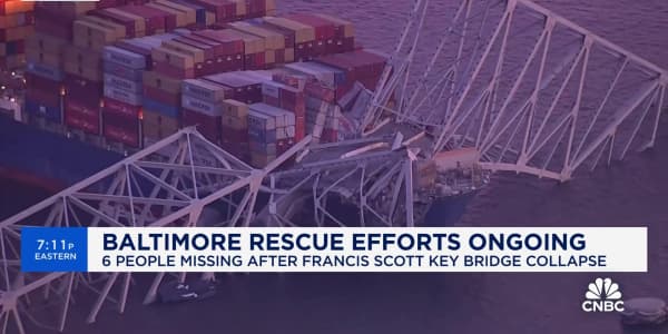 Baltimore bridge rescue efforts ongoing as 6 people remain missing
