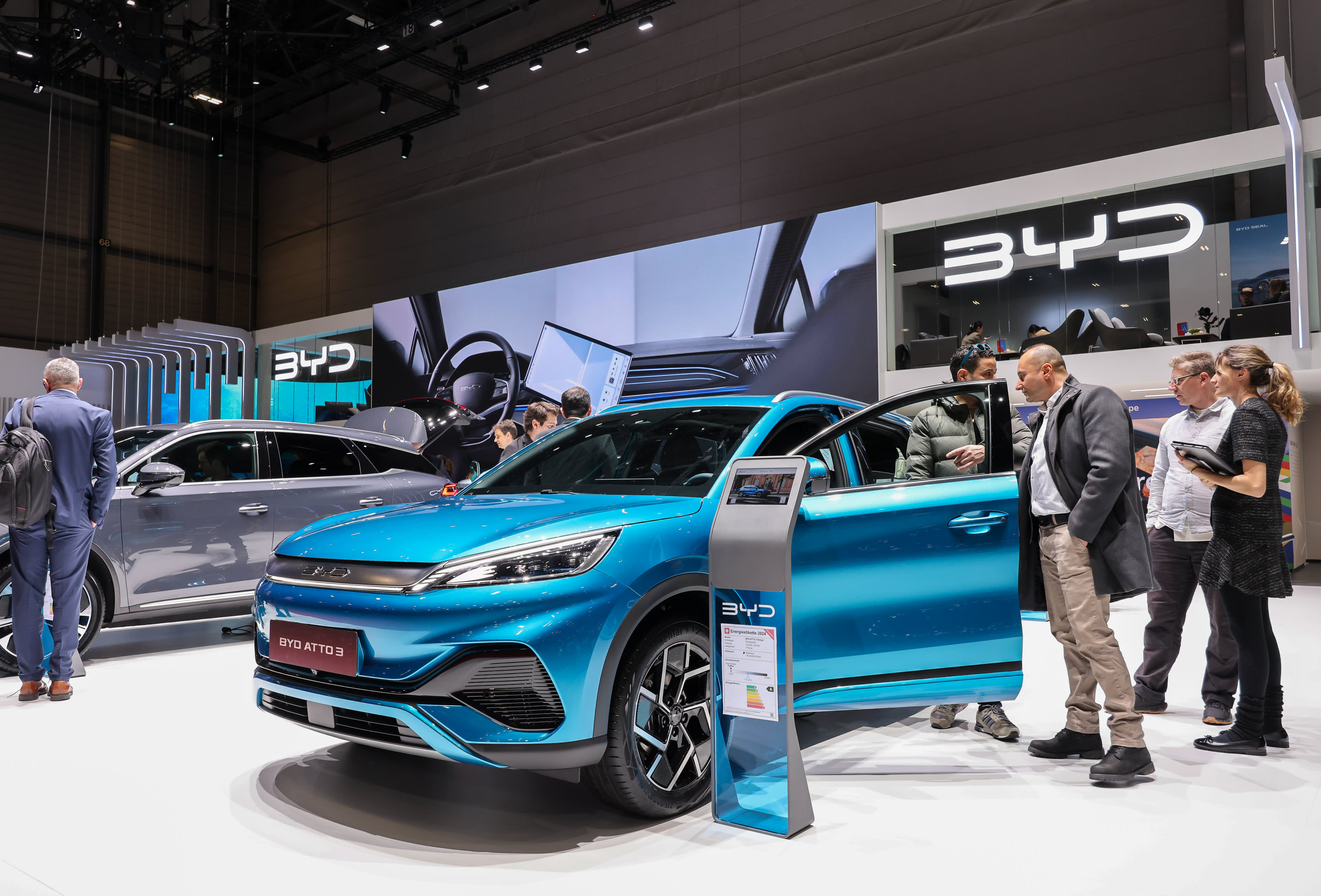 今年中国制造的汽车将占欧洲电动汽车销量的四分之一