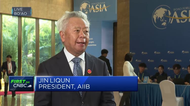 Asian Infrastructure Investment Bank president: People shouldn't exaggerate geopolitical tensions