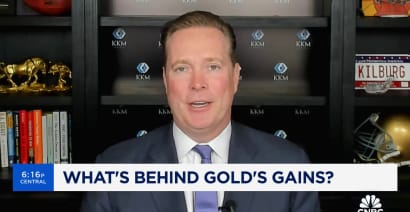 What's driving gold's rally to record highs?