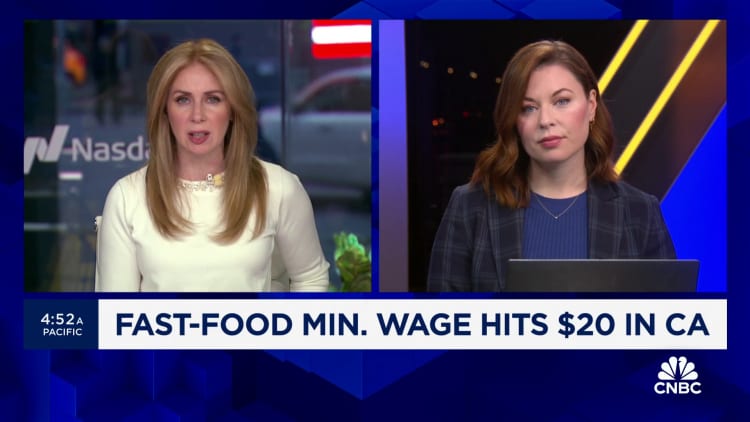Fast-food minimum wage hits $20 in California