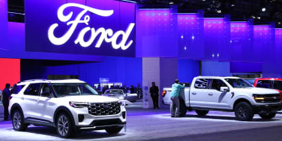 Ford tops first-quarter earnings estimates as commercial unit offsets EV losses