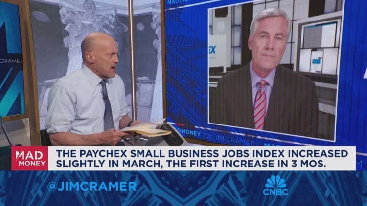 Paychex CEO John Gibson goes one-on-one with Jim Cramer