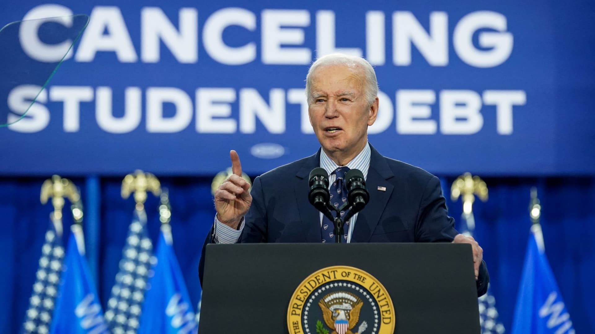 Biden makes another push for tuition-free community college. Here's why it may work this time