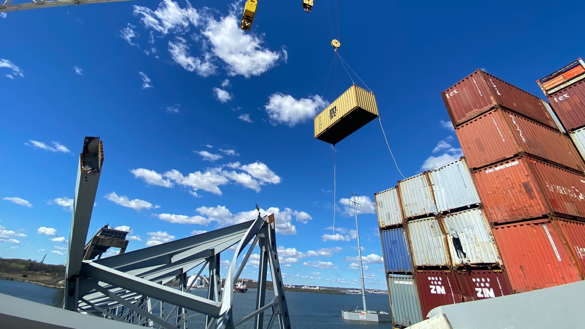 Dali container removal will take weeks, a key to Port of Baltimore reopening