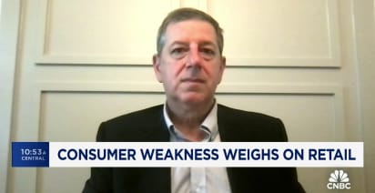 Former Walmart U.S. CEO: Expect one rate cut at most this year