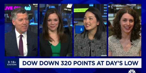 Watch CNBC’s full interview with SoFi's Liz Young, Corient’s Amy Kong and BofA’s Jill Carey-Hall