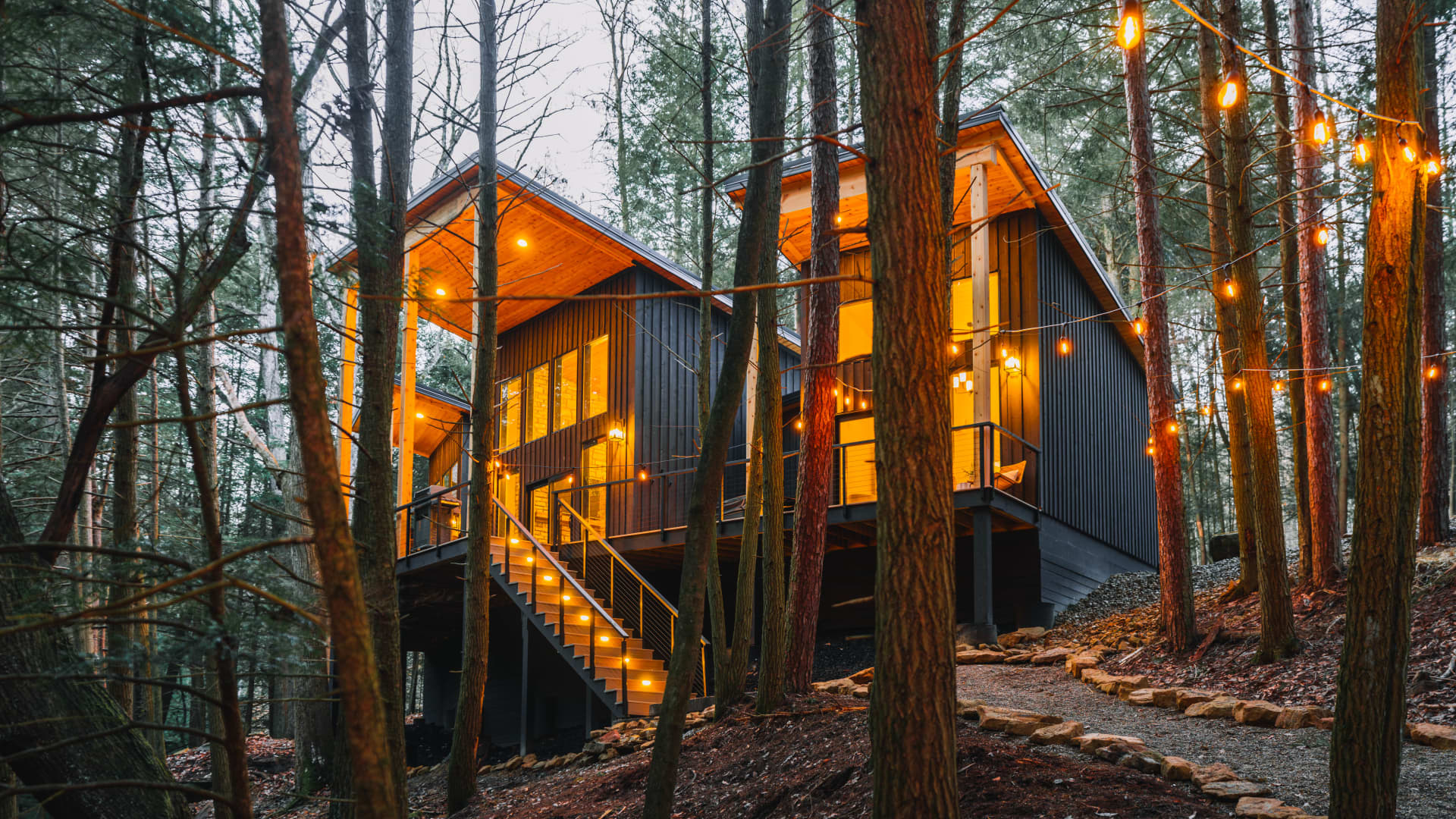 This Ohio cabin was just named one of the top 10 vacation rentals in the world—check it out