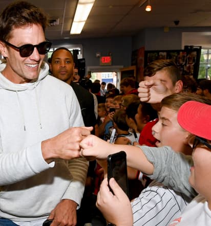 Brady, Jeter headline Fanatics’ effort to build a comic-con of sports