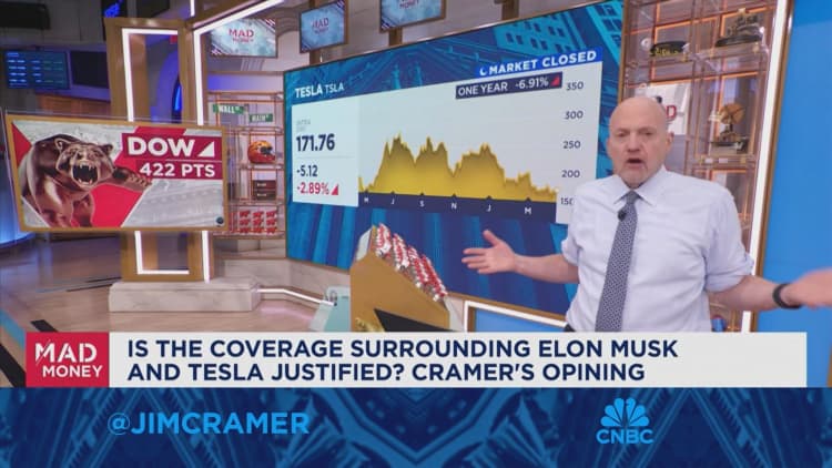 Cramer digs into the type of coverage that Warren Buffett and Elon Musk receive