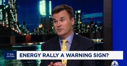 Energy rallying while other sectors drop 'not a good situation for the market': Bespoke's Hickey
