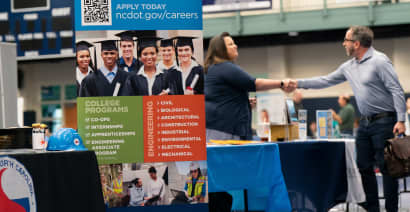 U.S. job growth totaled 175,000 in April while unemployment rose to 3.9%