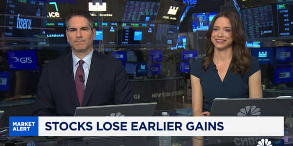 Watch CNBC's full interview with Solus Alternative's Dan Greenhaus and New York Life's Lauren Goodwin