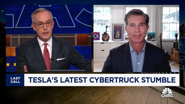 Tesla shareholder Ross Gerber talks Cybertruck delivery delays