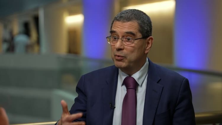 Fiscal policy must stay the course to manage rising debt, IMF's Gaspar says