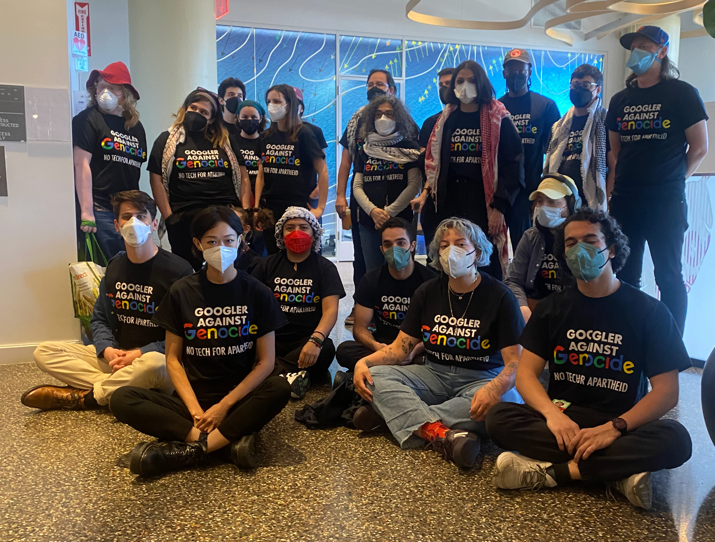 Google-Mitarbeiter nach neunstündigem Protest im Büro des Cloud-CEOs verhaftet