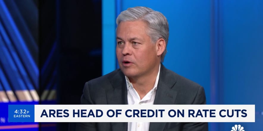 The Fed doesn't have an argument to cut rates this year, says Ares Head of Credit Kipp DeVeer