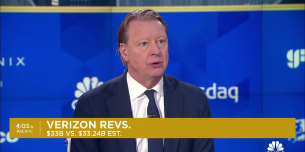 Verizon CEO Hans Vestberg on Q1 results: Continued, good momentum for us