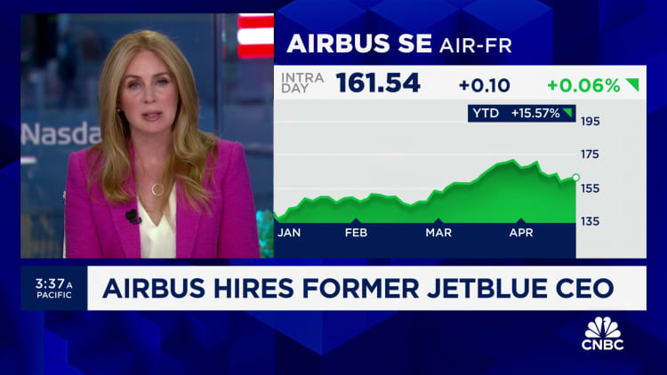 Airbus hires former JetBlue CEO Robin Hayes