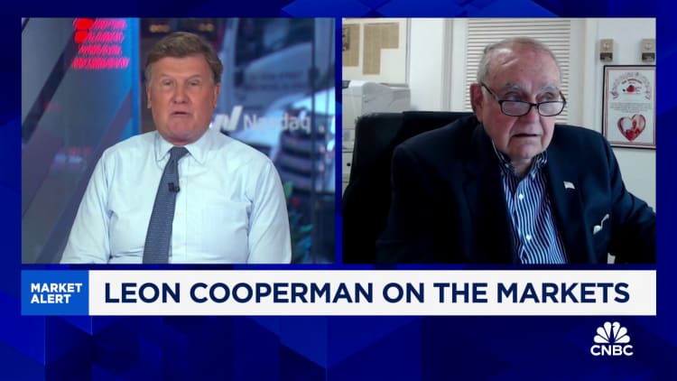 Billionaire investor Leon Cooperman: We're heading into a financial crisis in this country