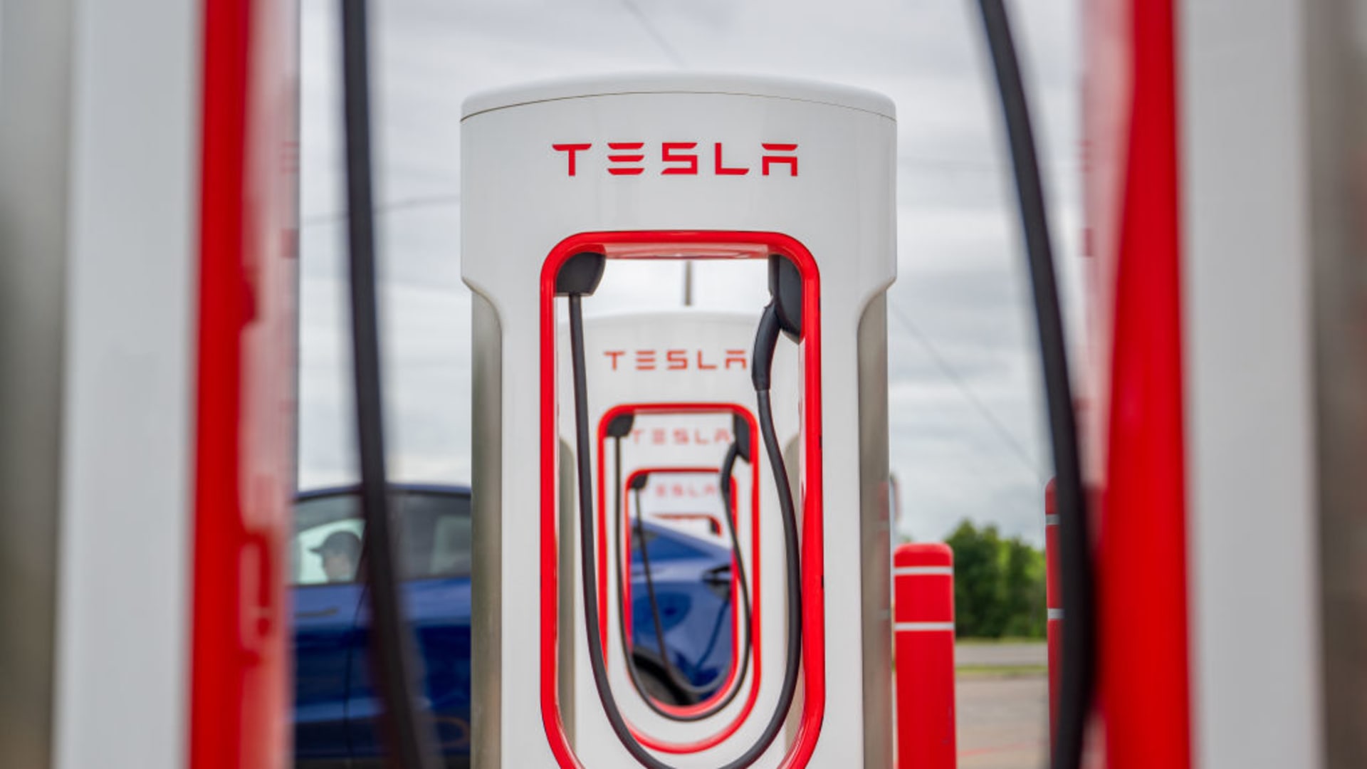 Tesla shares drop nearly 6% after Musk cuts about 500 jobs in Supercharger team Auto Recent