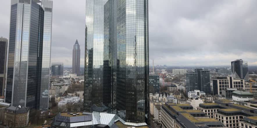 Deutsche Bank reports 10% profit rise in first quarter, beating expectations