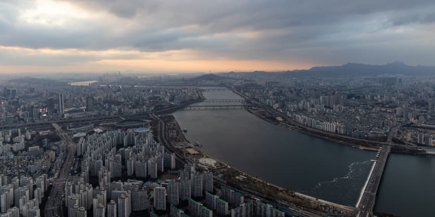 Pasar Asia Beristirahat Sejenak Saat PDB Kuartal Pertama Korea Selatan Lampaui Ekspektasi