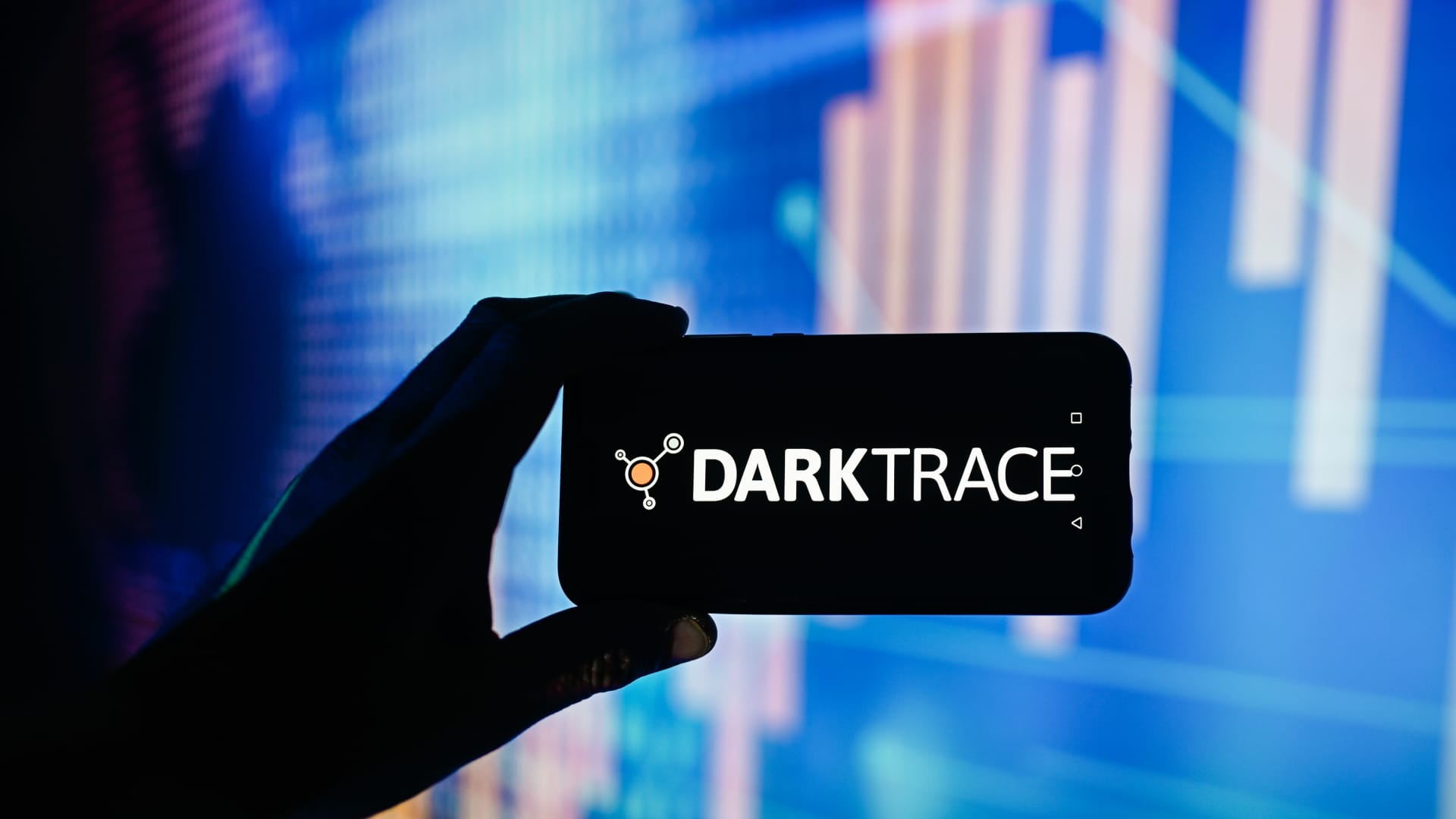 British isles tech darling Darktrace rallies 17% just after agreeing $5.32 billion personal fairness sale to Thoma Bravo