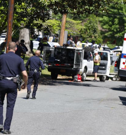3 law enforcement officers killed while serving warrant in North Carolina