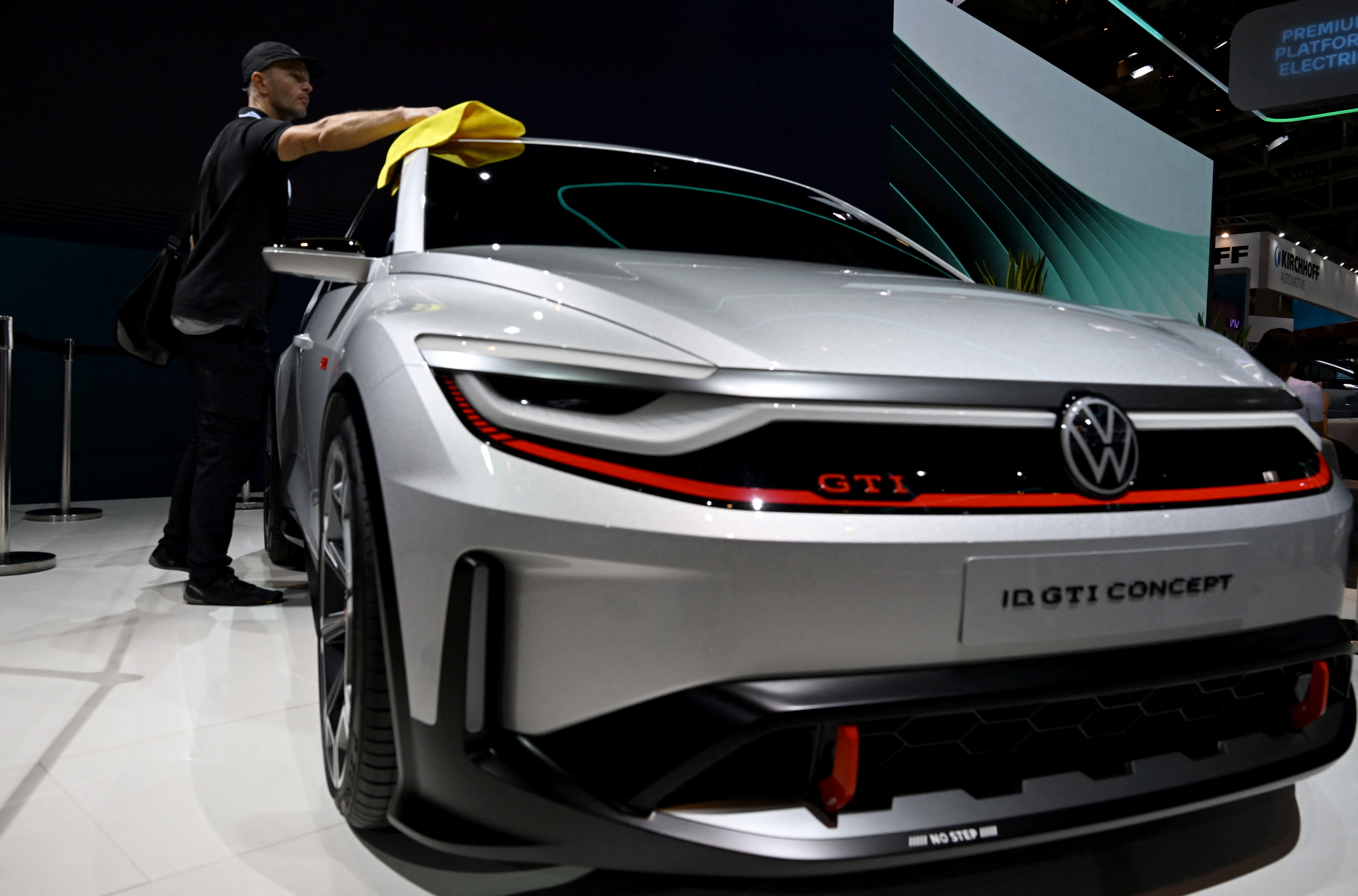 Volkswagen's profits fall 20% in the first quarter due to lower sales