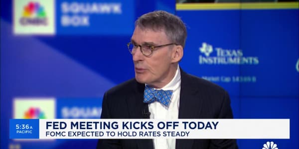 Jim Grant: There's as much a chance of a rate hike as there is of two rate cuts
