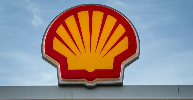 Oil giant Shell beats first-quarter profit estimates, launches $3.5 billion share buyback