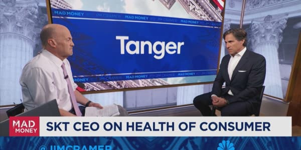 Tanger CEO Stephen Yalof sits down with Jim Cramer