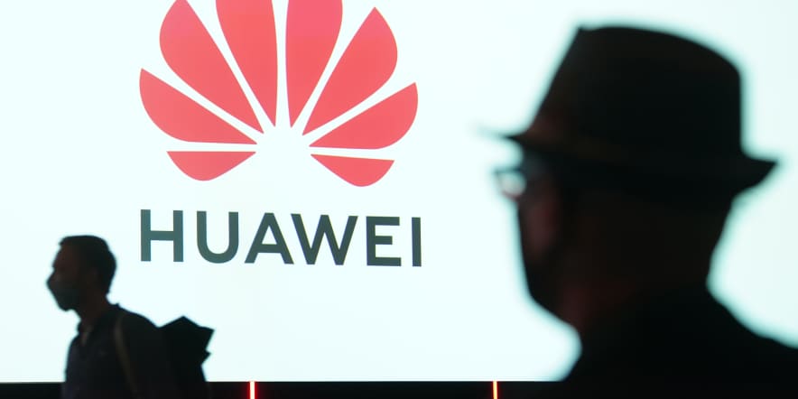 U.S. revokes some export licenses to sell chips to Huawei in a bid to curb China's tech power