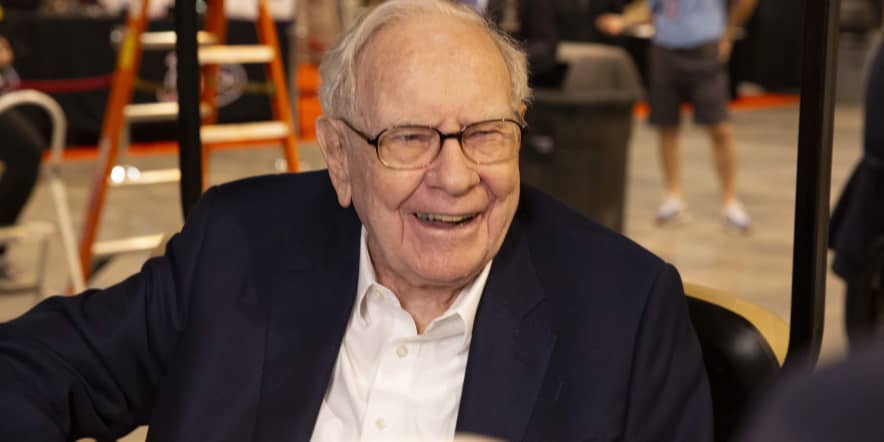 Warren Buffett says Greg Abel will make Berkshire Hathaway investing decisions when he's gone